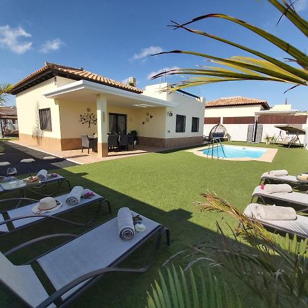Villa Thais, Private Heated Pool, Ideal For Your Holidays In Caleta De Fuste Bagian luar foto