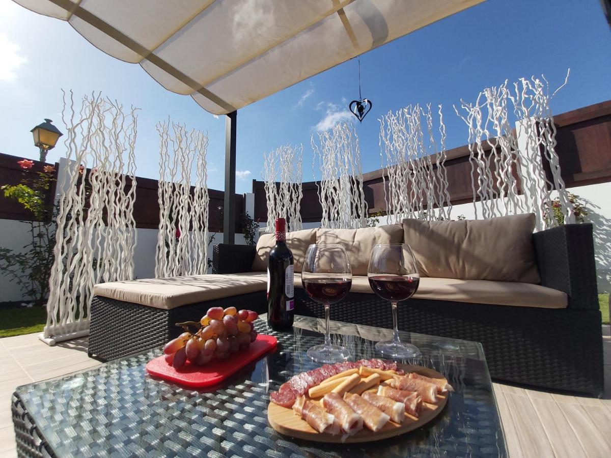 Villa Thais, Private Heated Pool, Ideal For Your Holidays In Caleta De Fuste Bagian luar foto
